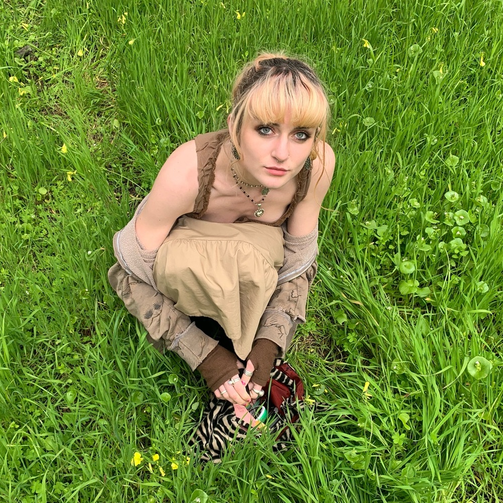 Meet your Posher, Sidney